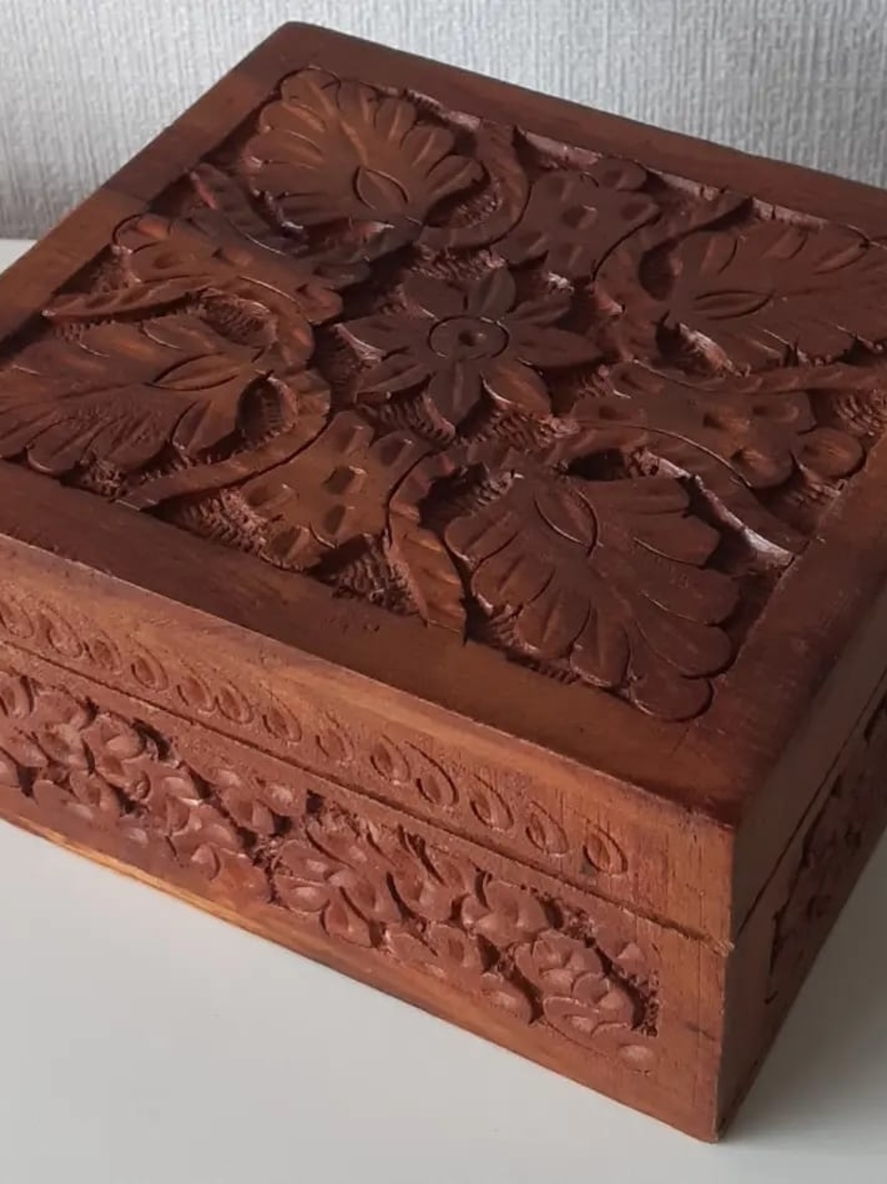 Vintage Hand-Carved Teak Wooden Jewelry Box - Brown Floral Design